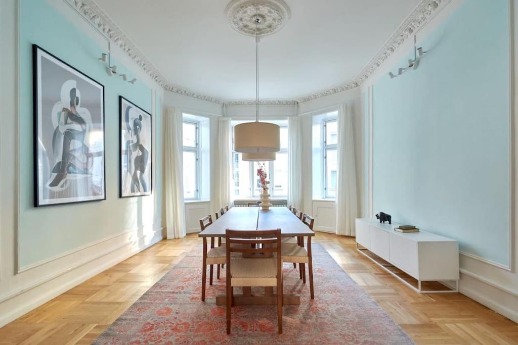 Moderen And Sleek 3Br With Bath By The Lakes And Metro Copenhague Exterior foto