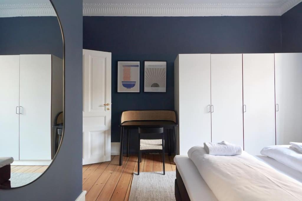 Moderen And Sleek 3Br With Bath By The Lakes And Metro Copenhague Exterior foto